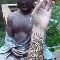 Henna Arm 1