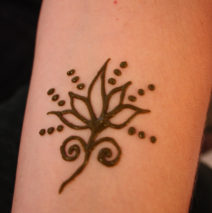 Henna Arm 15