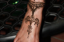 Henna foot 2