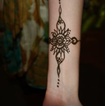 Henna Wrist 7