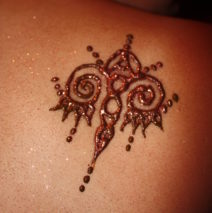 Henna Back 5