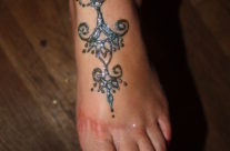 Henna foot 5