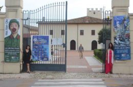 artists Mei Xian Qui & Brooke Harker in front of Villa Comunale di Frosinone